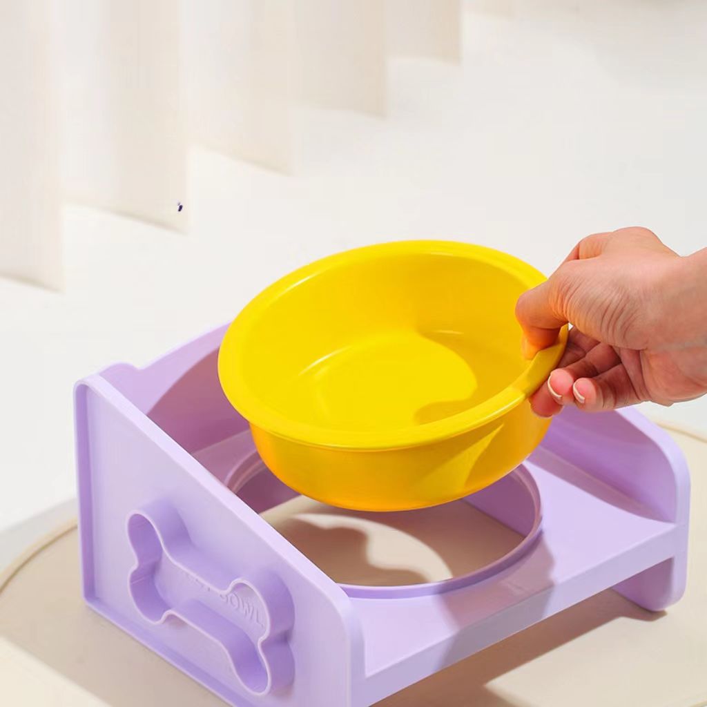 A visually appealing flip-style ceramic pet bowl with a stand – a cute pet bowl made of ceramic, suitable for dogs, anti-tip cat bowl, pet feeding bowl.