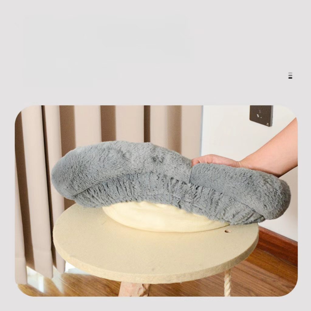 Integrated cat climbing frame and cat nest made of natural solid wood, compact size, suitable for small cats, wholesale custom-made cat trees and cat jumping platforms.