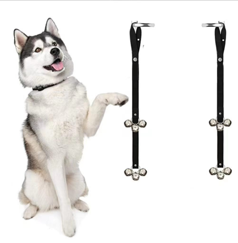 Pet doorbell cord, dog training bell hanging strap, cat/dog outdoor alarm rope, dog training and cat entertaining doorbell cord that can be hung on the door.