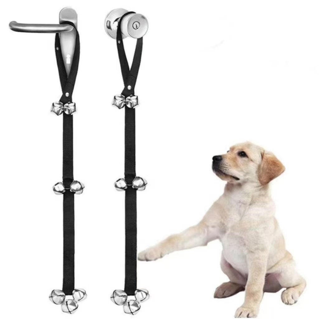 Pet doorbell cord, dog training bell hanging strap, cat/dog outdoor alarm rope, dog training and cat entertaining doorbell cord that can be hung on the door.