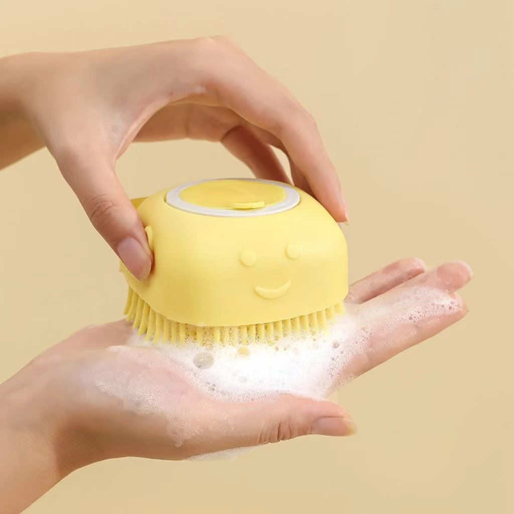 Silicone pet dog cleaning tool – multi-functional bath brush that can be used with liquid, cat scrubbing and massage bathing brush.